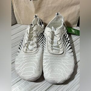 Hike footwear Lorax Pro Healthy non-slip barefoot‎ water shoes men’s white 7-7.5